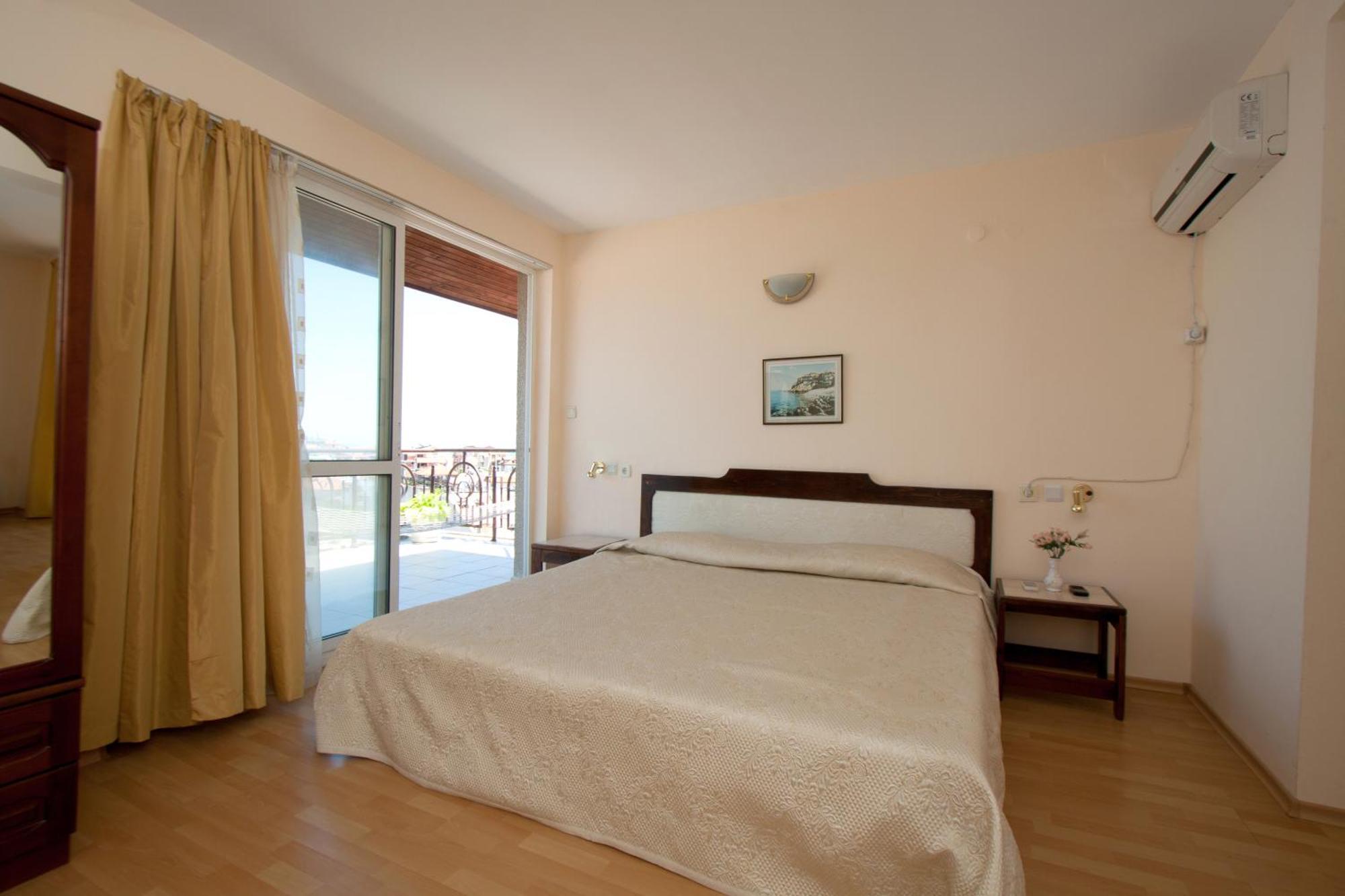 Family Hotel Verona Sozopol Zewnętrze zdjęcie