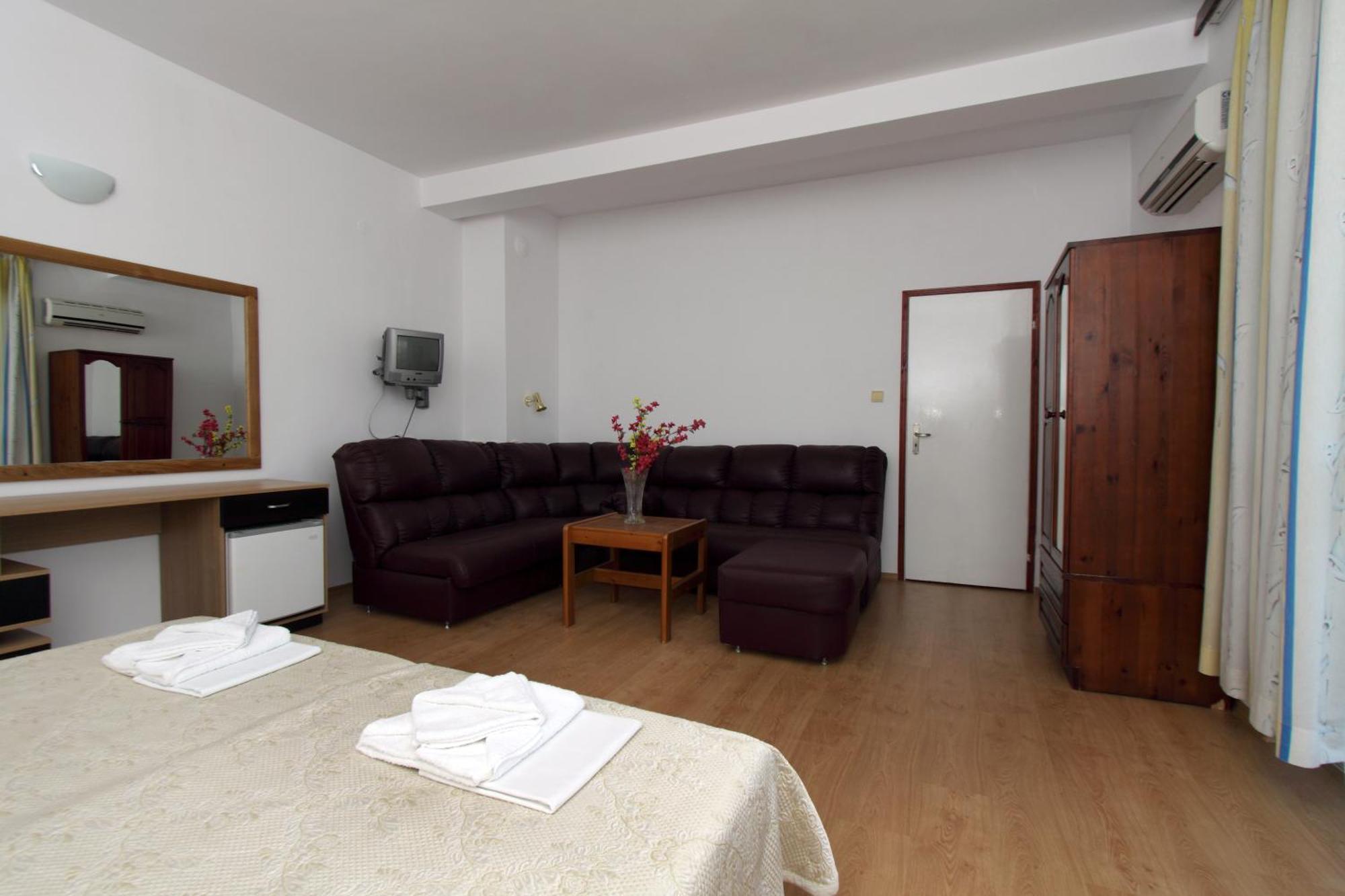 Family Hotel Verona Sozopol Zewnętrze zdjęcie