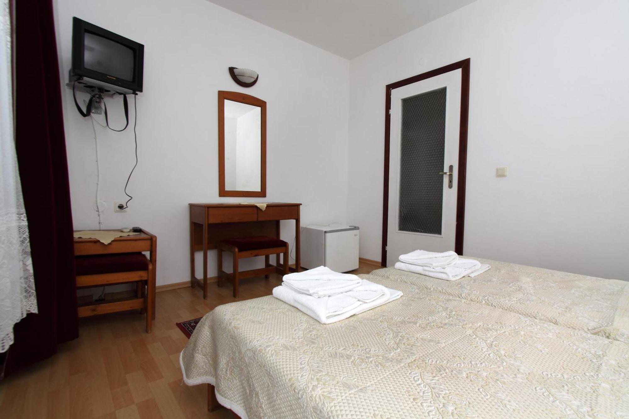 Family Hotel Verona Sozopol Zewnętrze zdjęcie