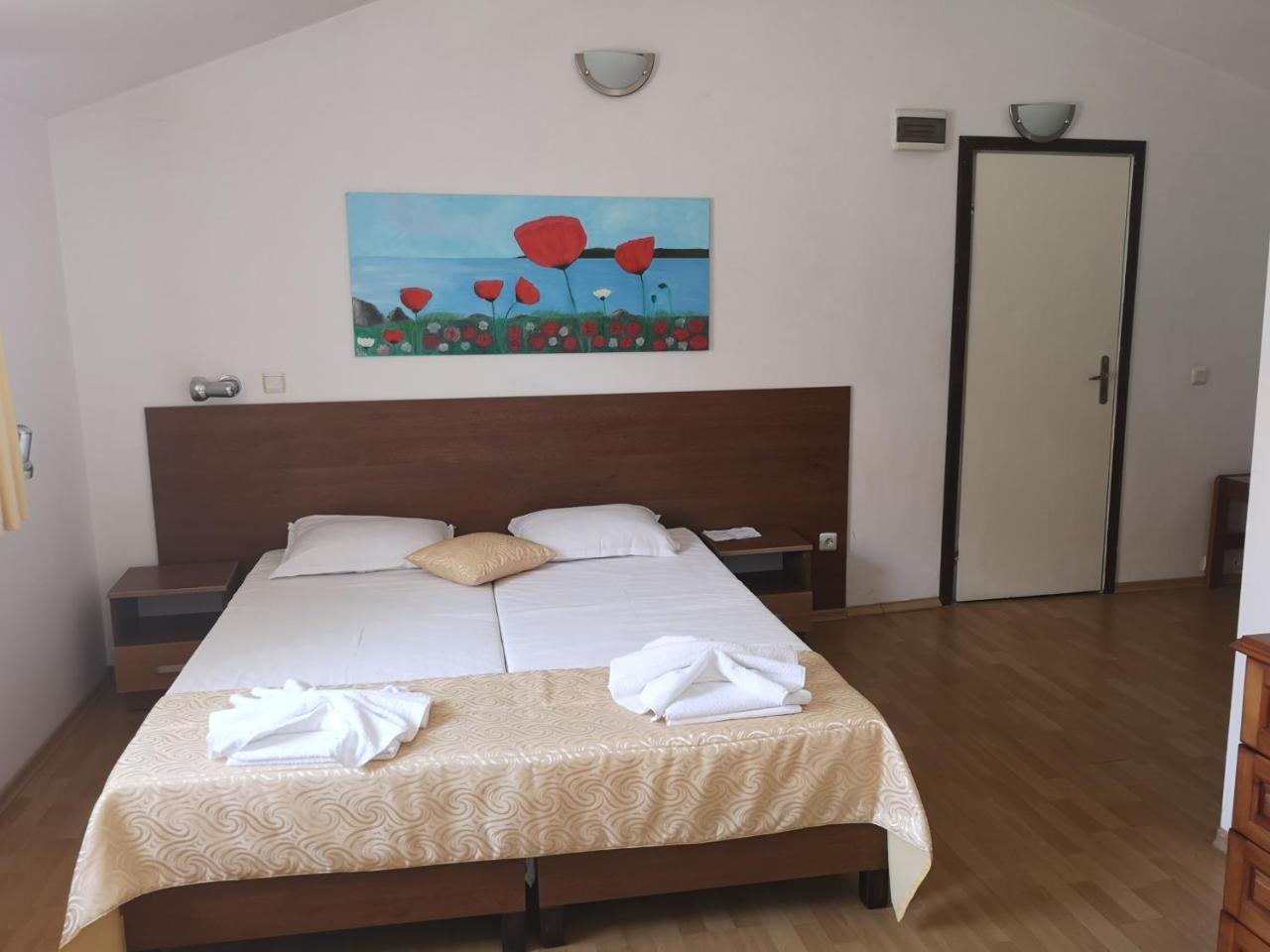 Family Hotel Verona Sozopol Zewnętrze zdjęcie