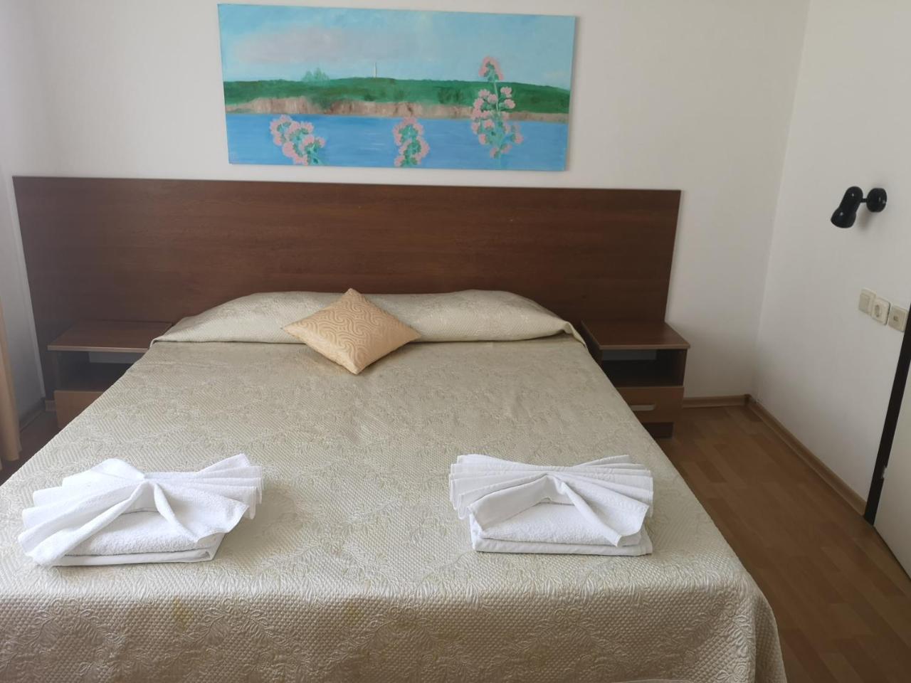 Family Hotel Verona Sozopol Zewnętrze zdjęcie